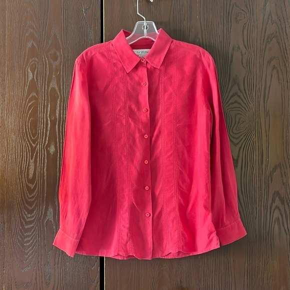 Brooks Brothers red Irish Linen long sleeved blouse. Size 4 - Picture 1 of 5